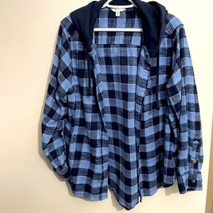 Time and Tru XL (16-18) blue plaid hooded flannel button down shirt